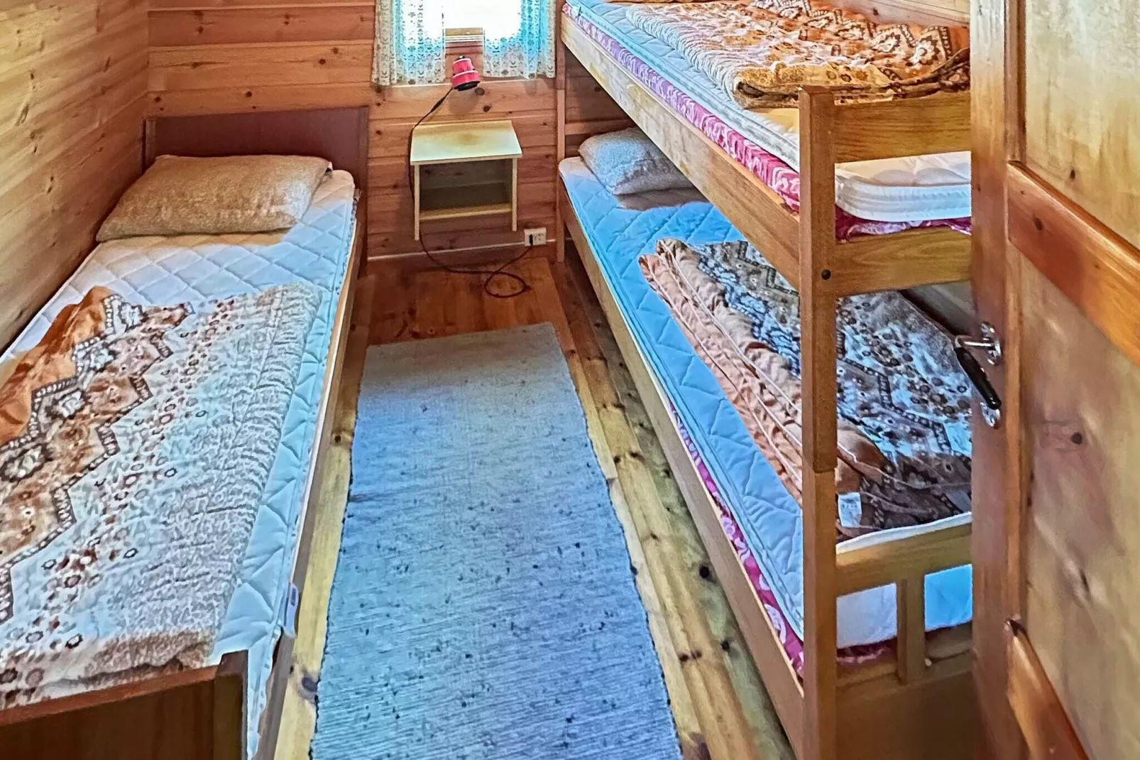 HUS 55768  HYTTE D-Indoor