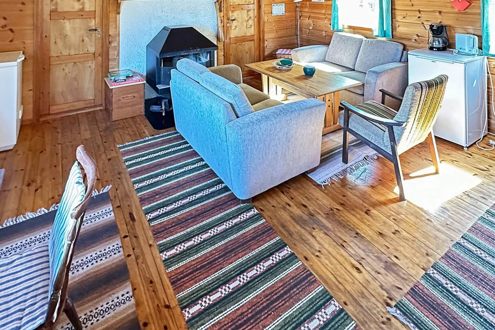 HUS 55768  HYTTE D-Indoor