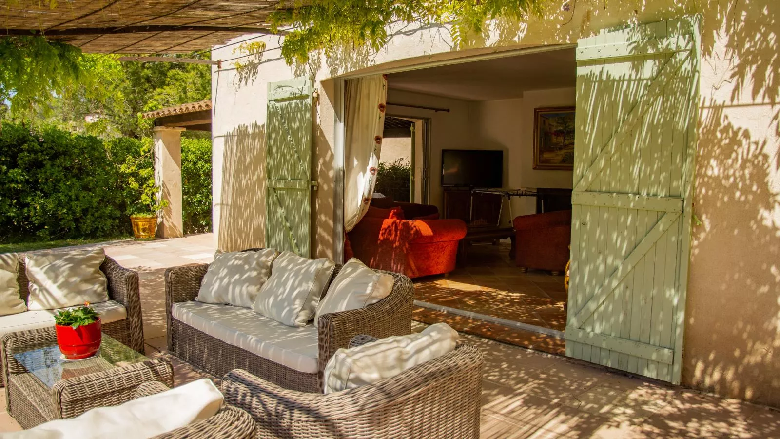 Alcalias-Terrace balcony