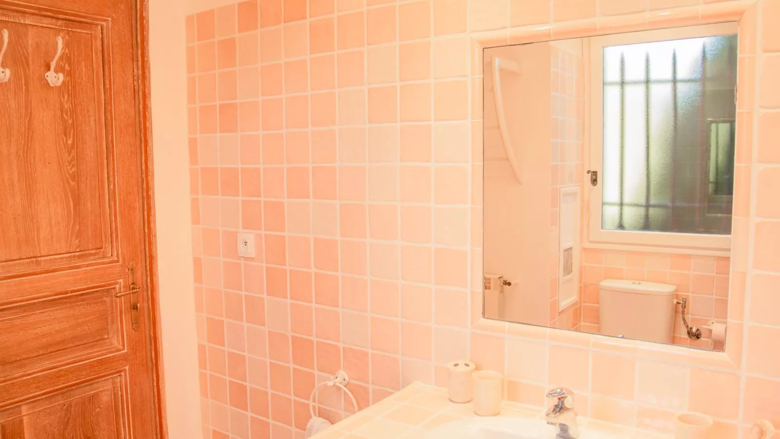 Alcalias-Bathroom