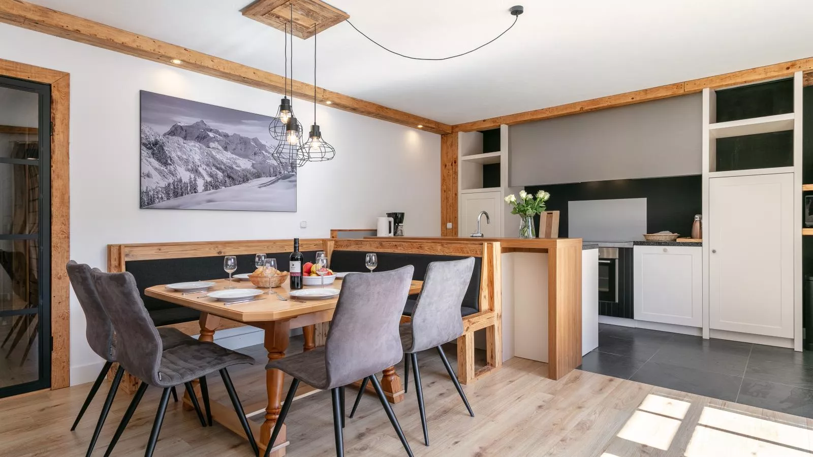 Kaiser Residence Top 2