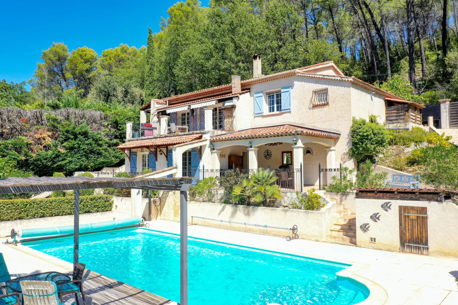 VILLA PANEOU