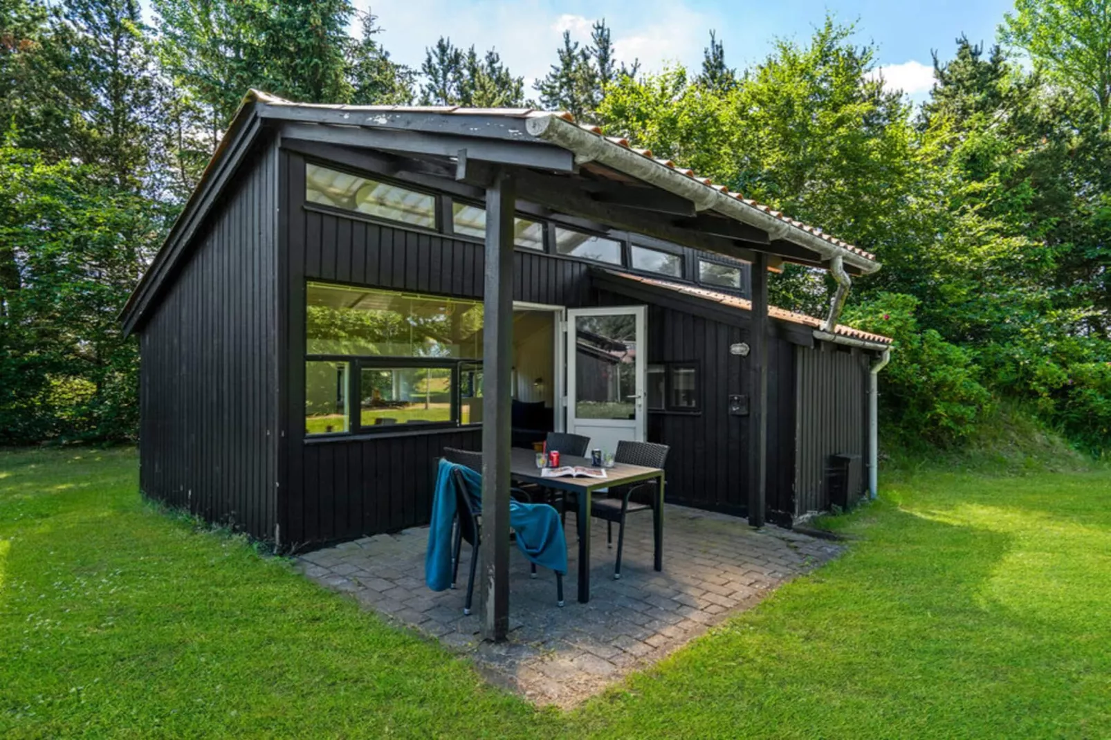 4 Personen Ferienhaus in Hampen