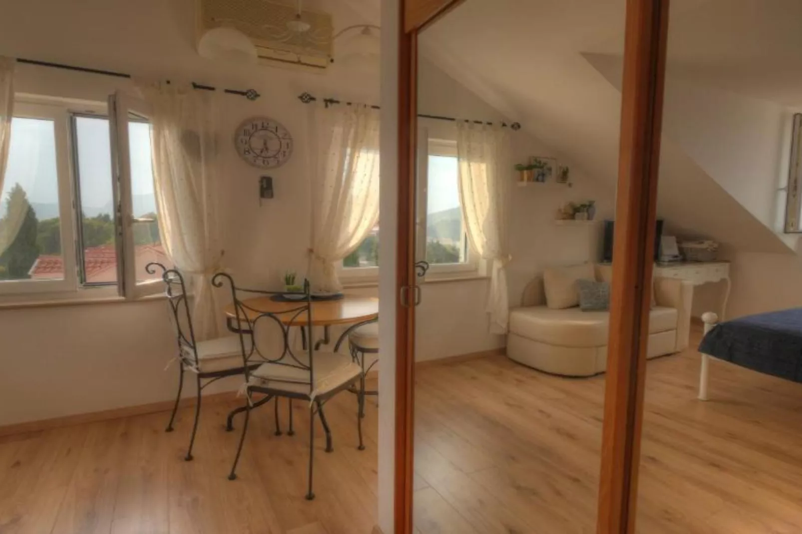 Villa Mediterranea - One Bedroom Apartment with Sea View