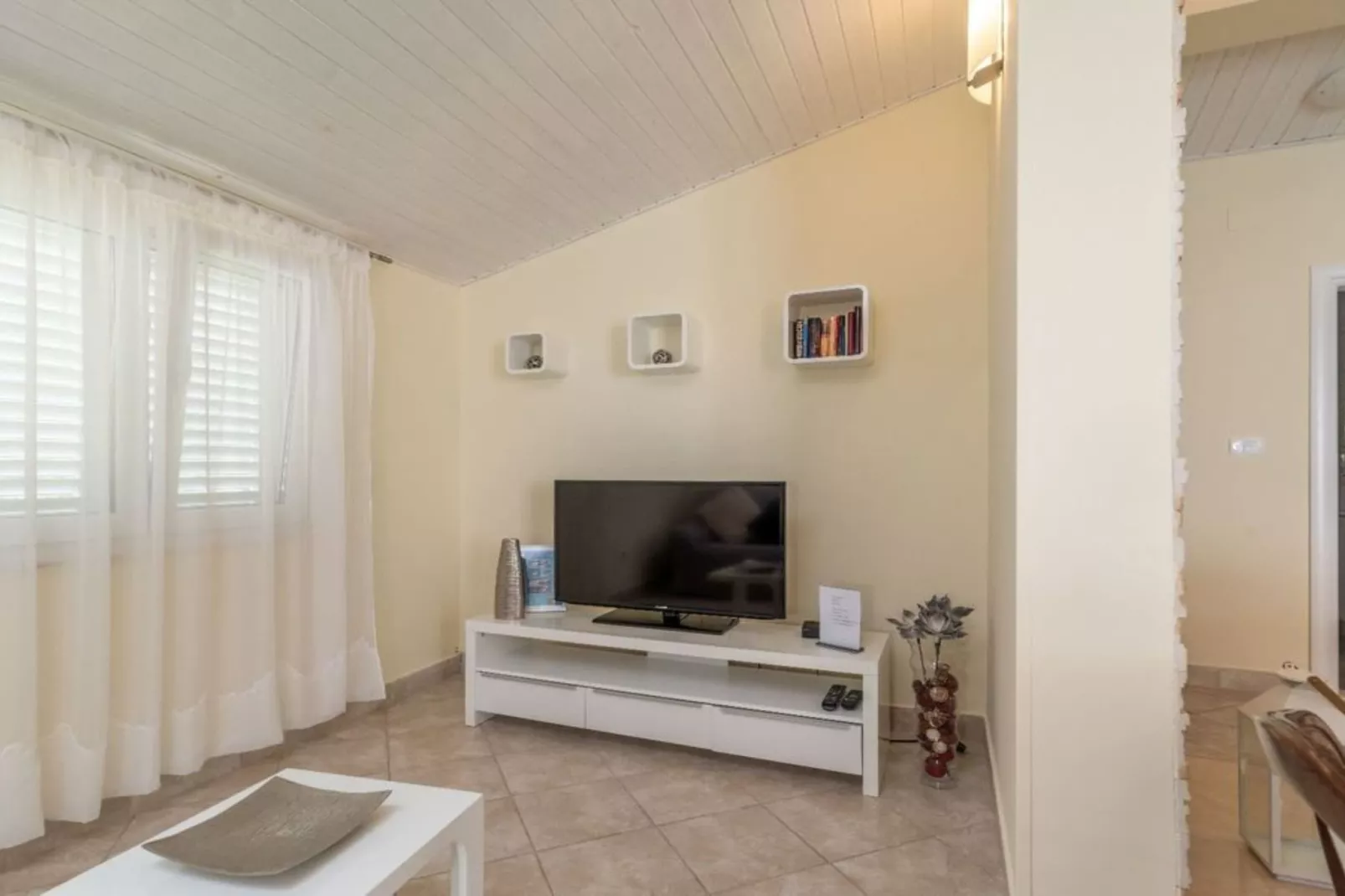 Apartment Villa Daniela - Three Bedroom Apartment with Terrace