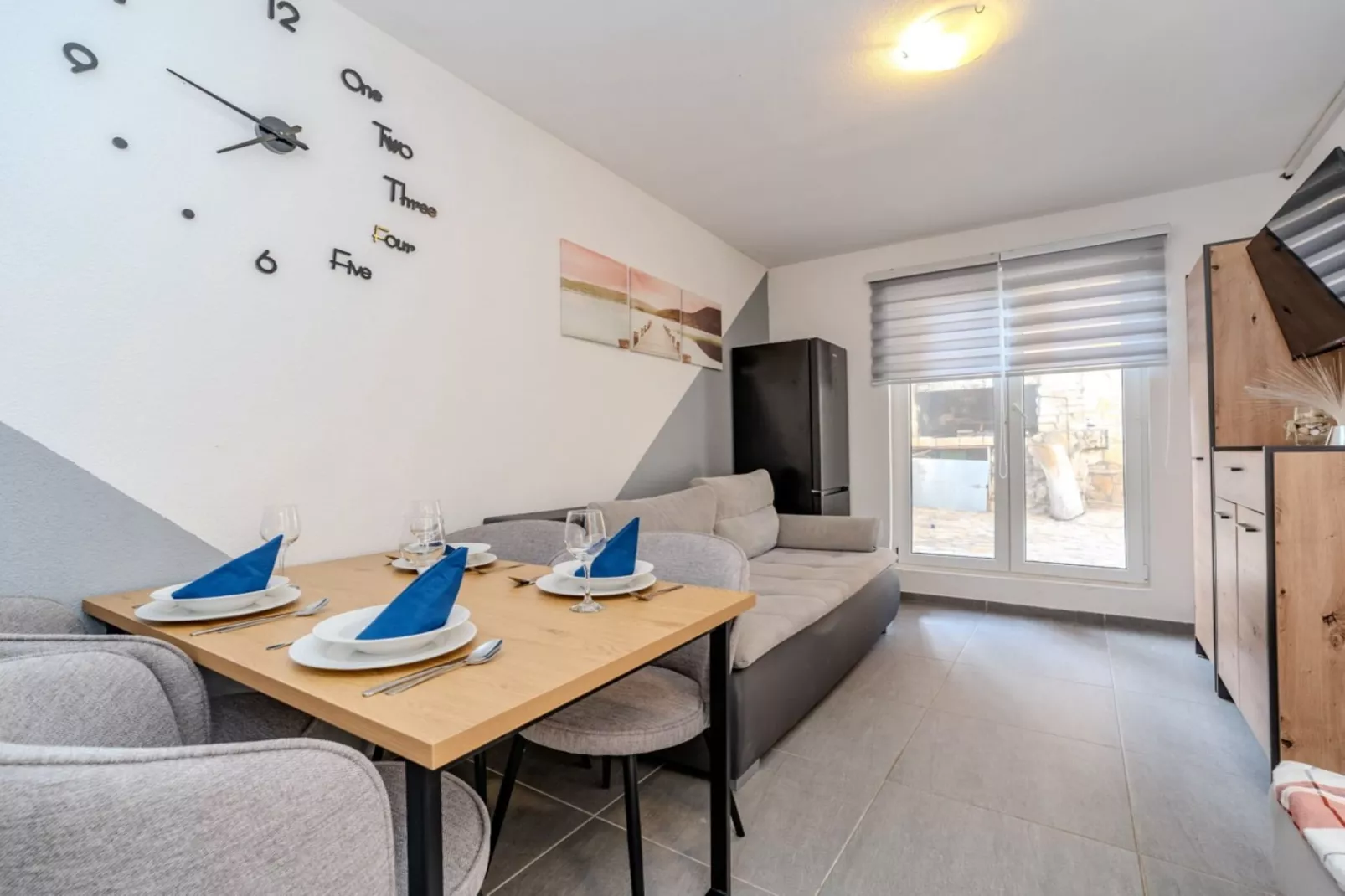 Apartments Robi & Kristina - Studio Apartment with Terrace S2