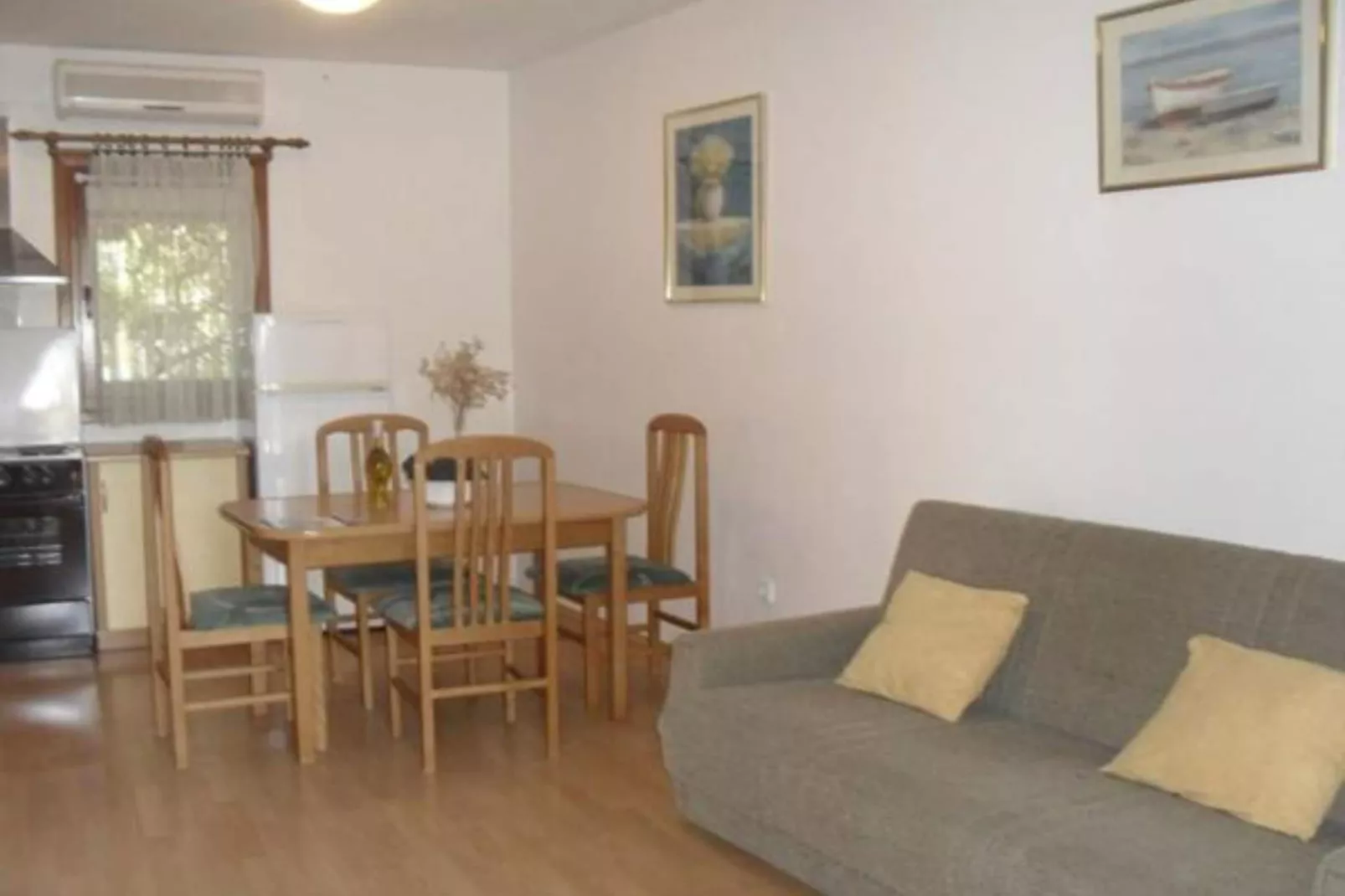 Apartments White House - Studio Apartment with Terrace and Sea View 5