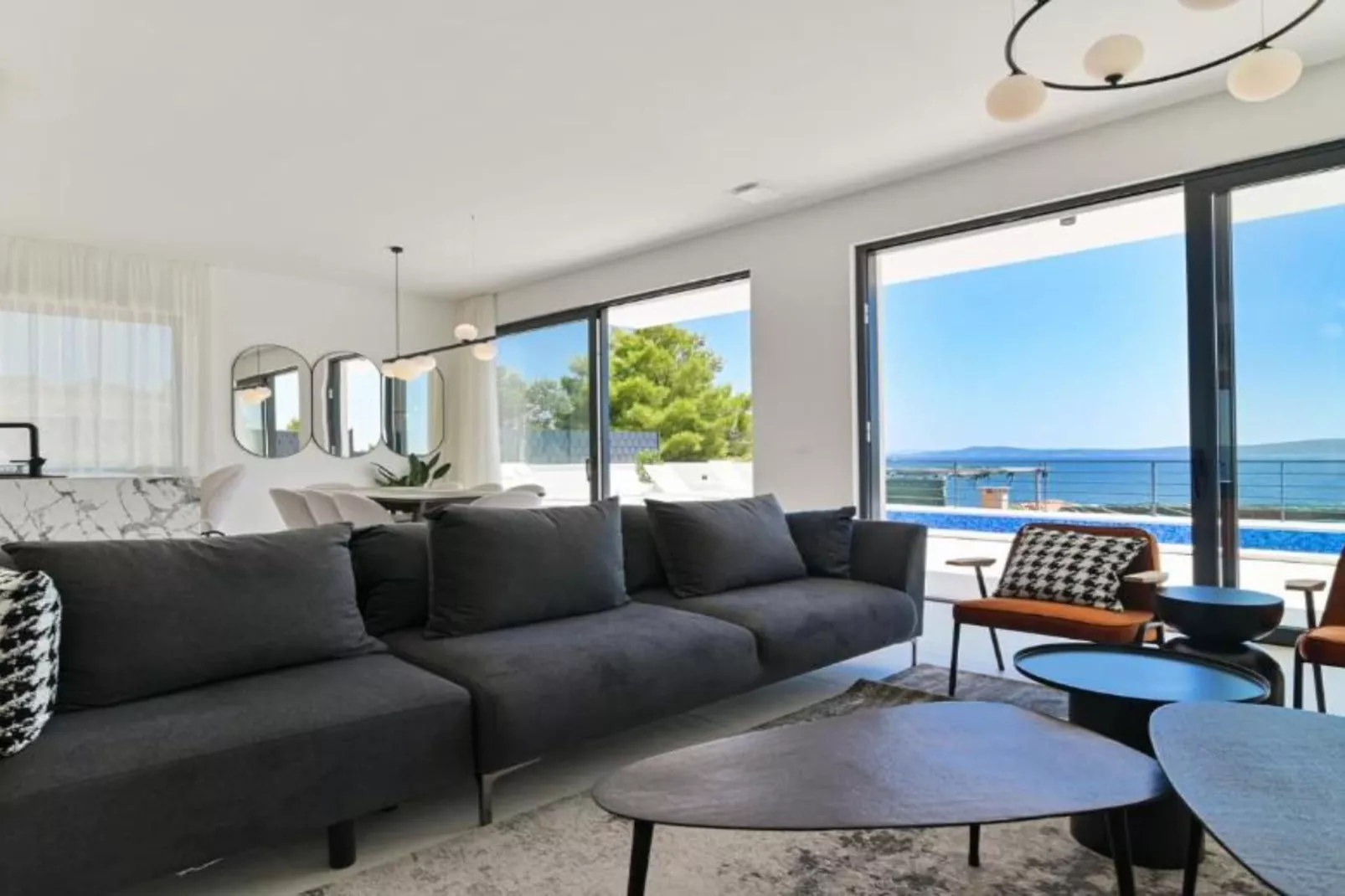 Villa Olive - Five bedroom Villa with Terrace and Swimming pool