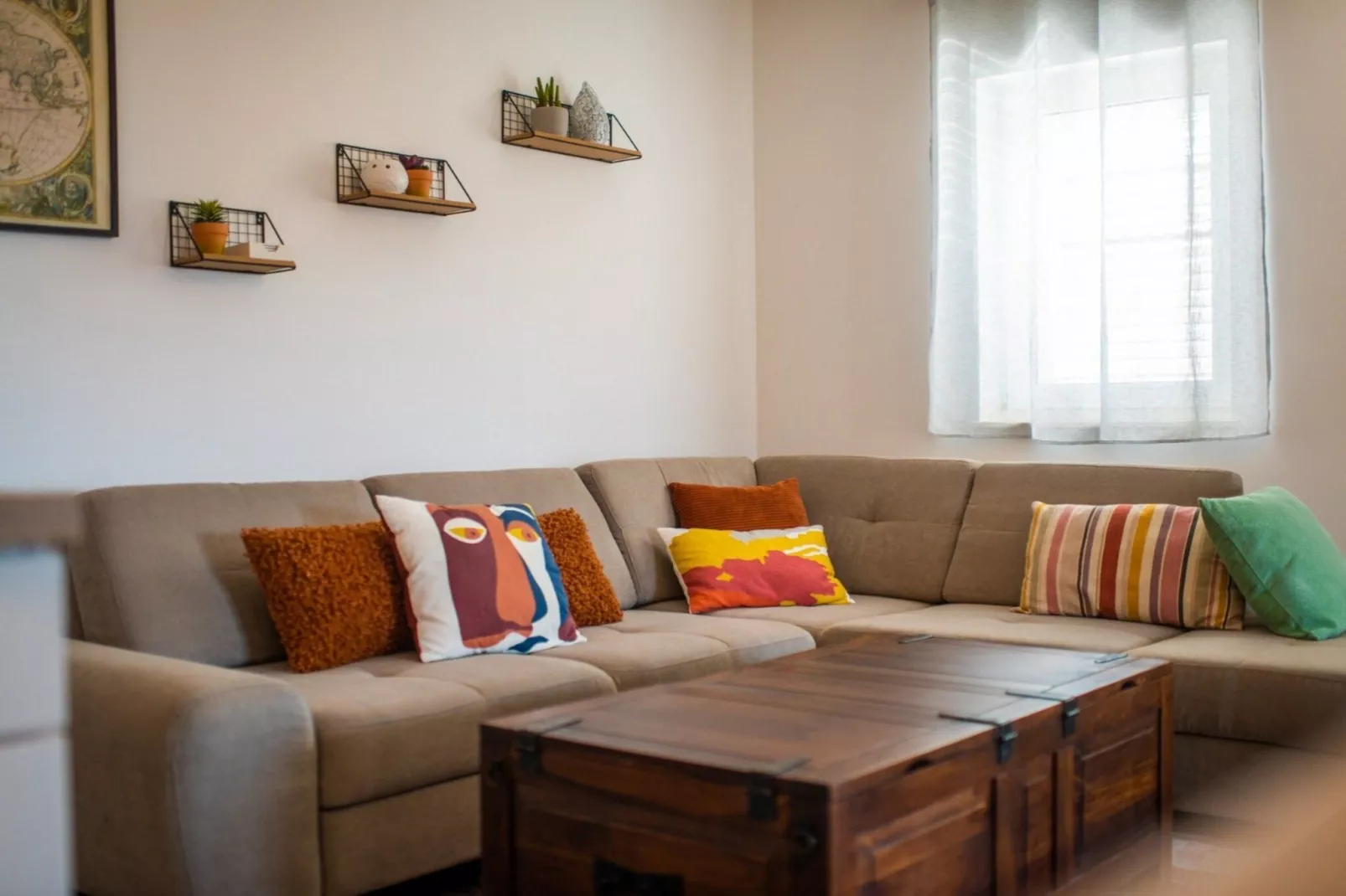 Charming and Tranquil Kastel Gomilica Apartment with Balcony and Patio - Three Bedroom Apartment