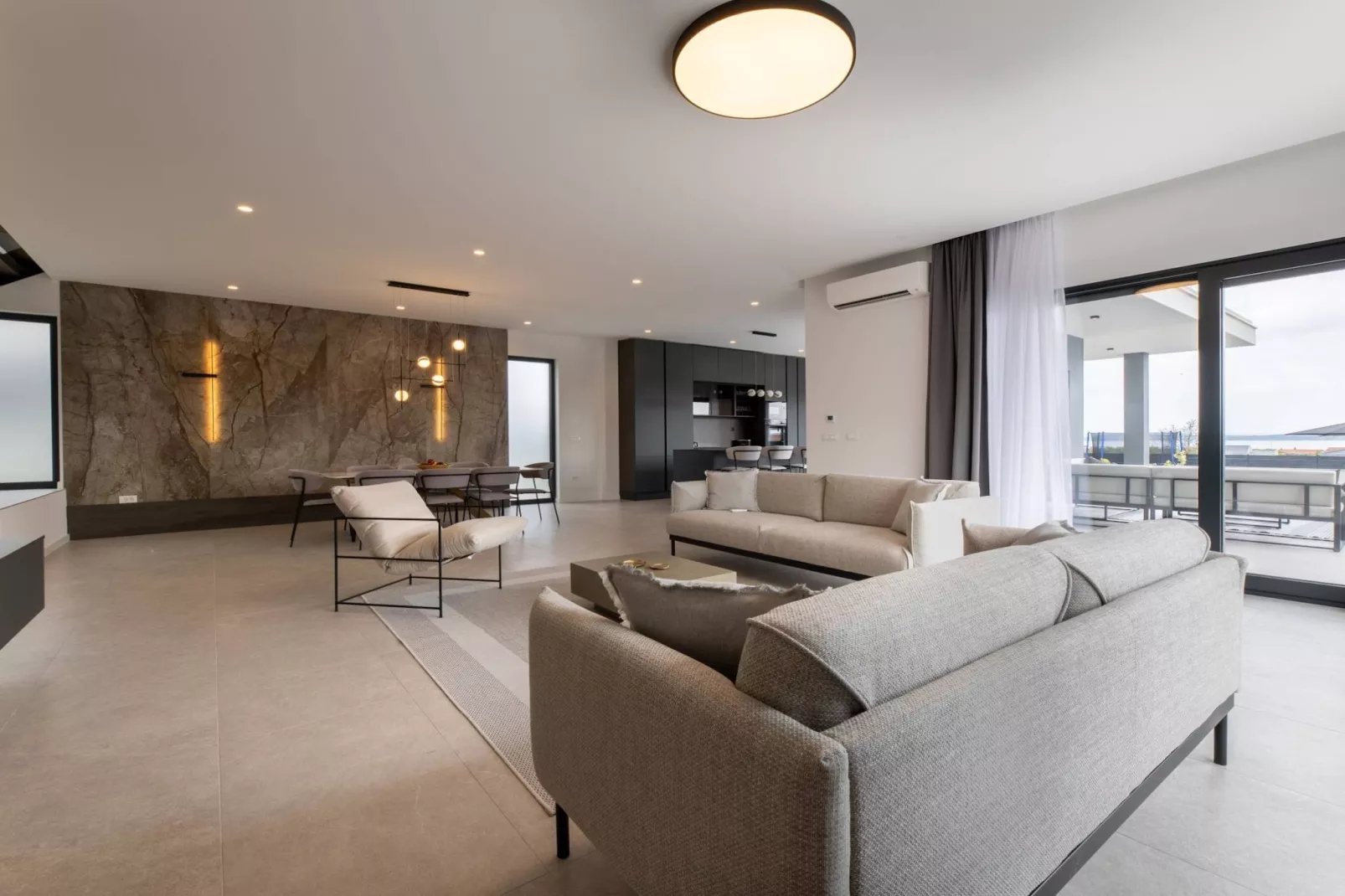 Moonlit Mirage Villa with Pool, Gym and Sauna - Five Bedroom Villa with Pool