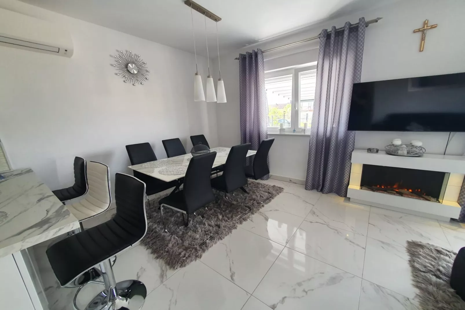 Kastel Novi Elegant and Stylish Apartment with Terrace and Patio - Two Bedroom Apartment with Terrace
