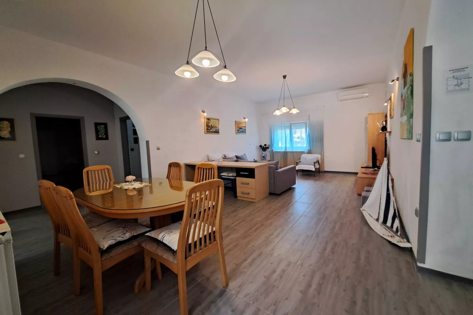 Spacious Urban Retreat Apartment with Terrace - Two Bedroom Apartment with Terrace