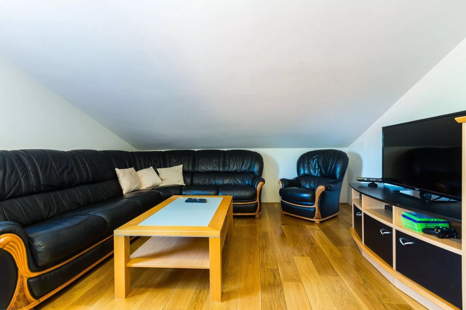 Modern Escape with Private Pool, Sauna, Game Room & BBQ, near Zadar - Four Bedroom Villa