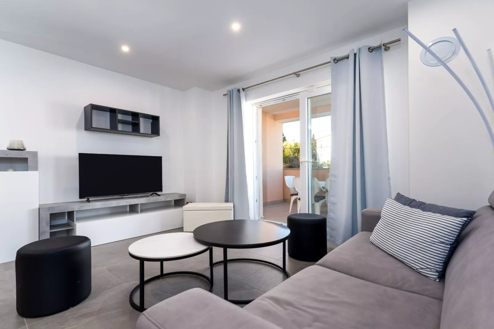 Apartment Baricevic - Two Bedroom Apartment with Balcony