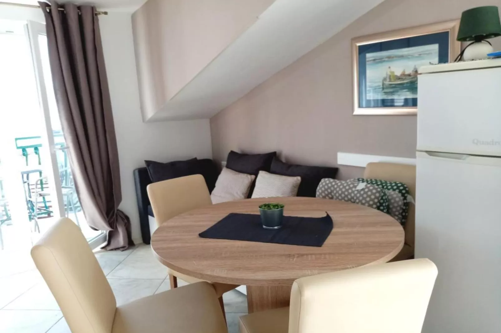 Apartments Silva - Two Bedroom Apartment with Balcony and Sea View