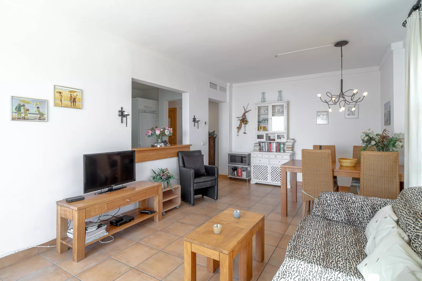 Tamango Hill Alcazaba B by Casasol