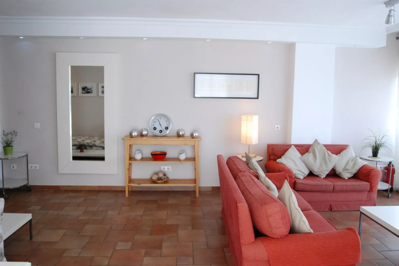 Carabeo 24 Apartment by Casasol