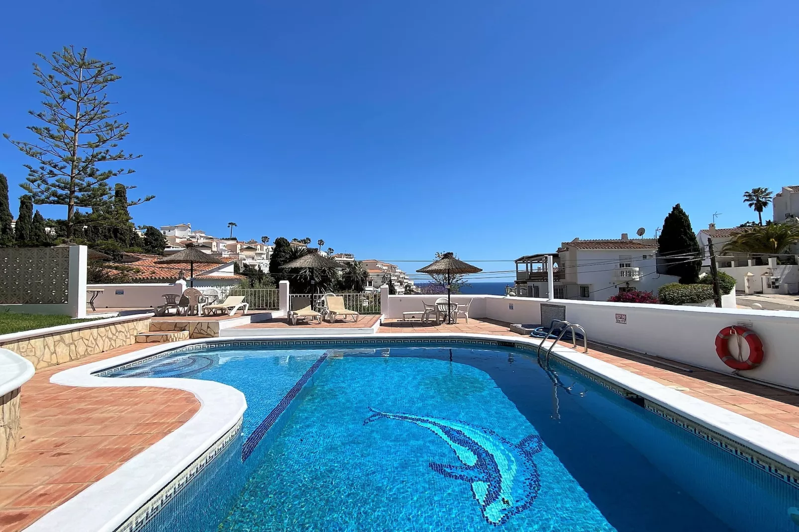 Villa Casa la Vida by Casasol
