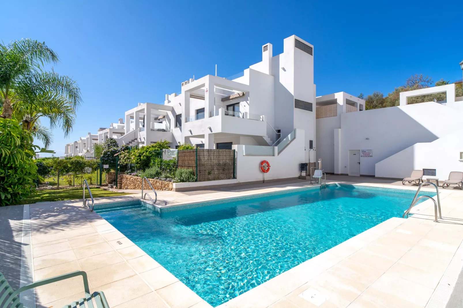 Villa Premium Los Mangos by Casasol