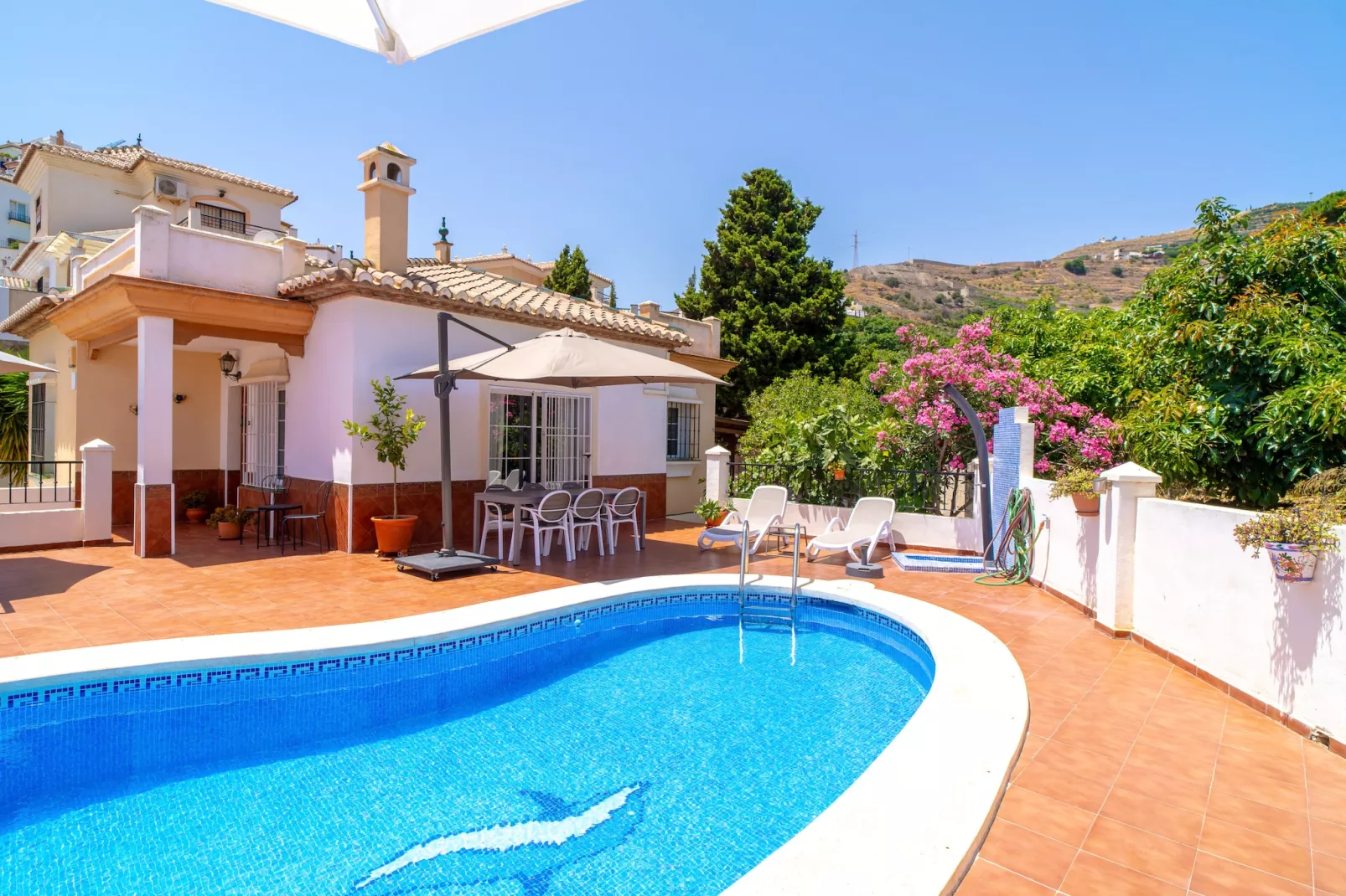 Villa Tamango Hill Vistamar by Casasol