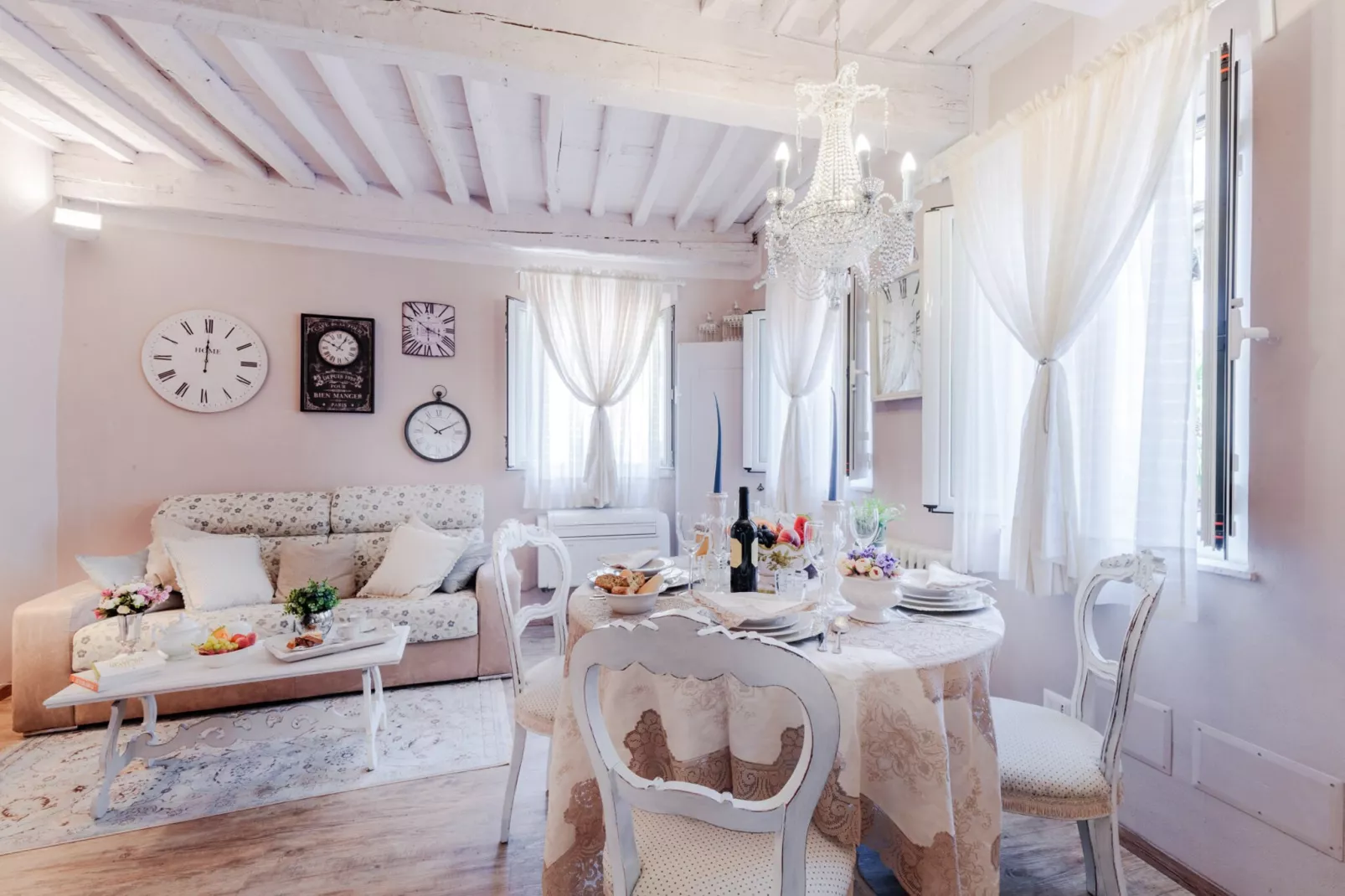 Casa Monique