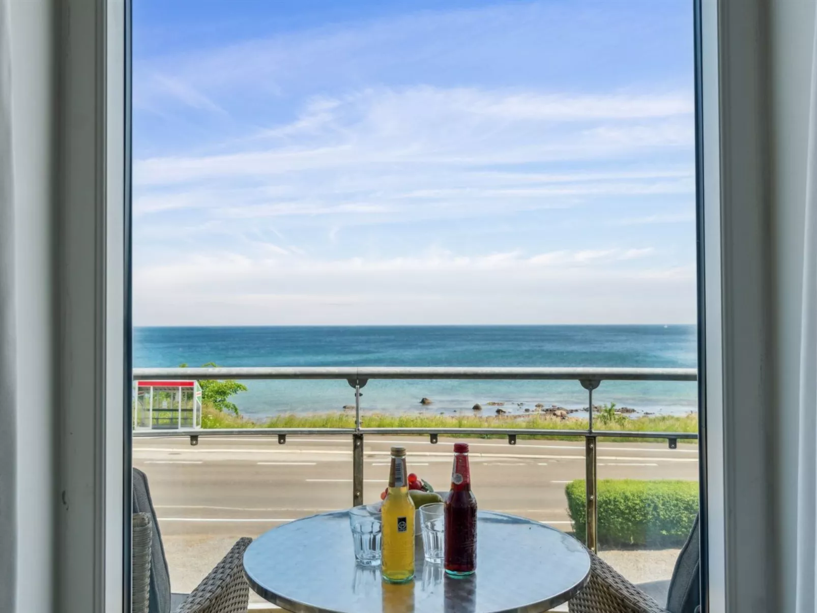 "Ayo" - 75m from the sea