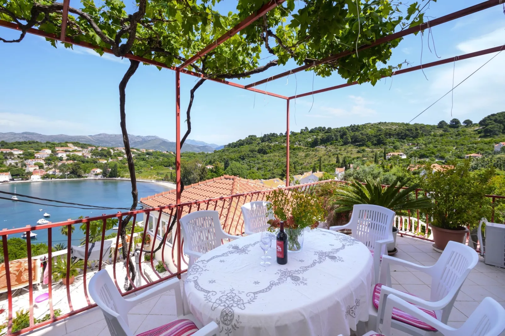 Oreb Dream Apartments - Three Bedroom Apartment with Terrace and Sea View (Apartment 6)