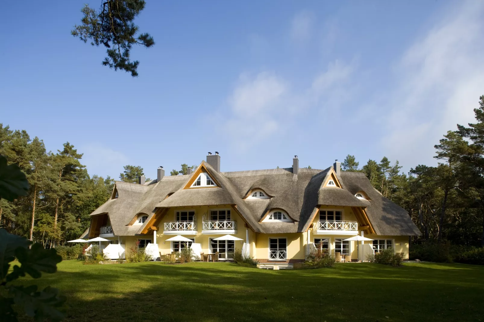 Haus Sonne - Souterrain Fewo - Strandhotel Fischland