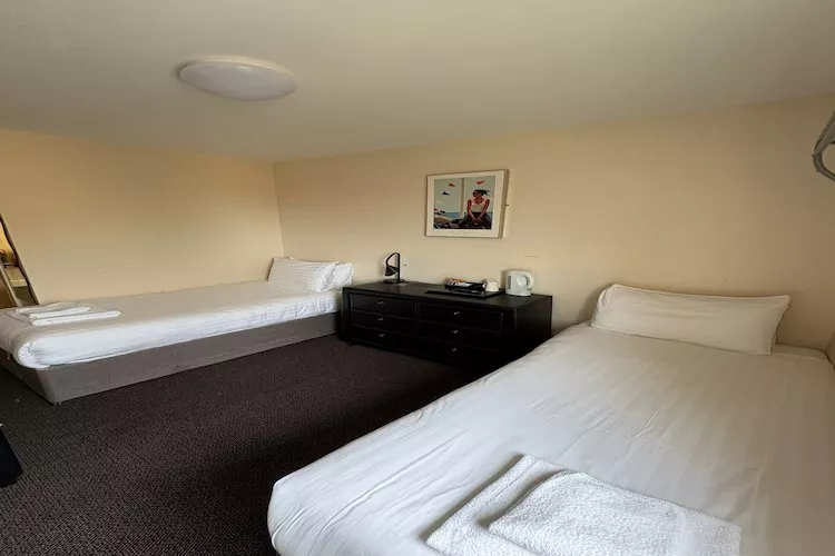 GO2 Gloucester Hotel by OYO  Double Room