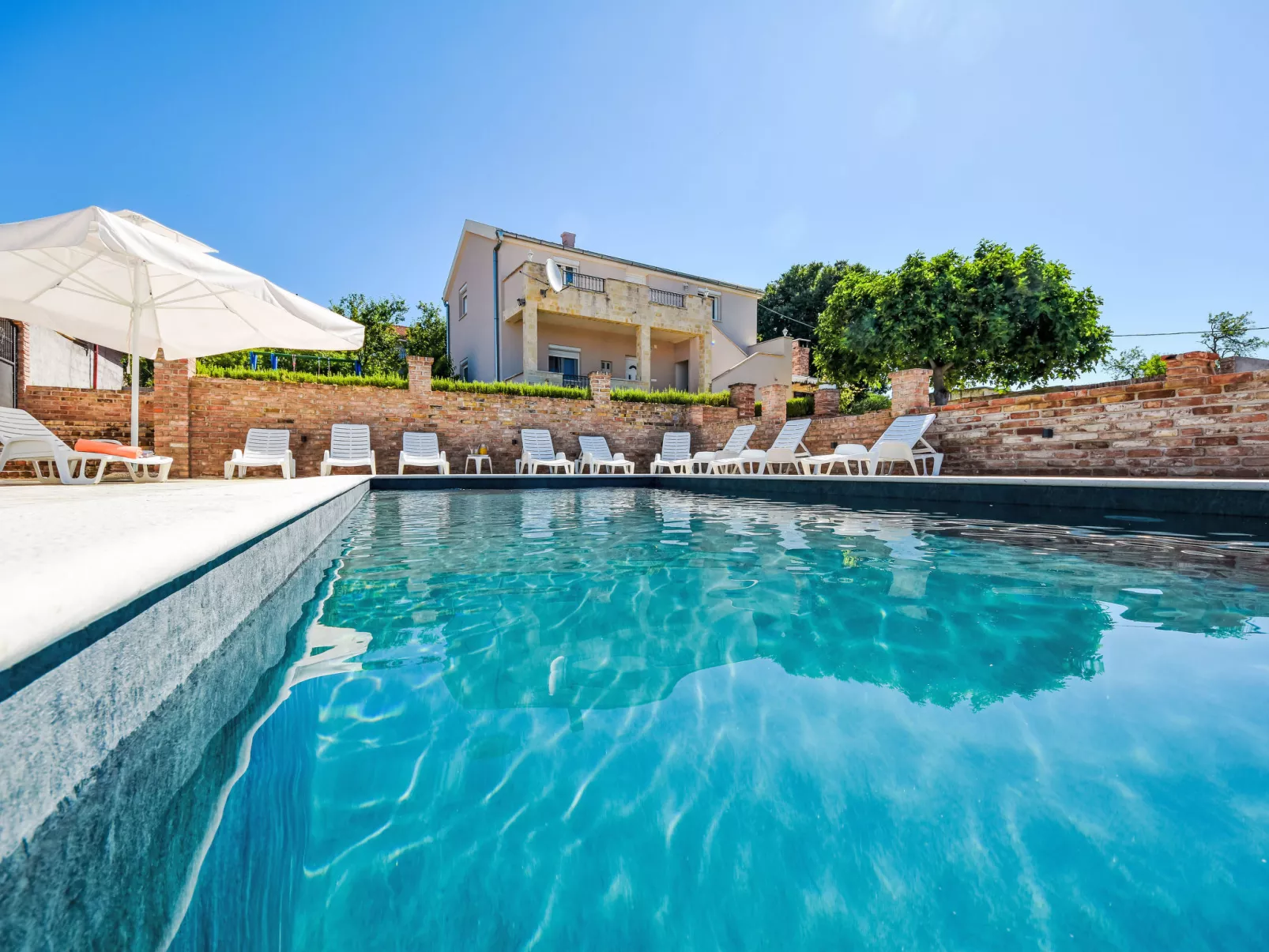 Villa Meri