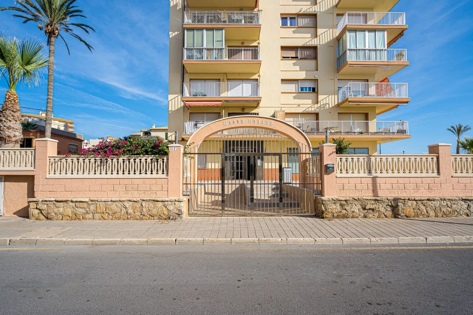 APARTAMENTO 1 LINEA
