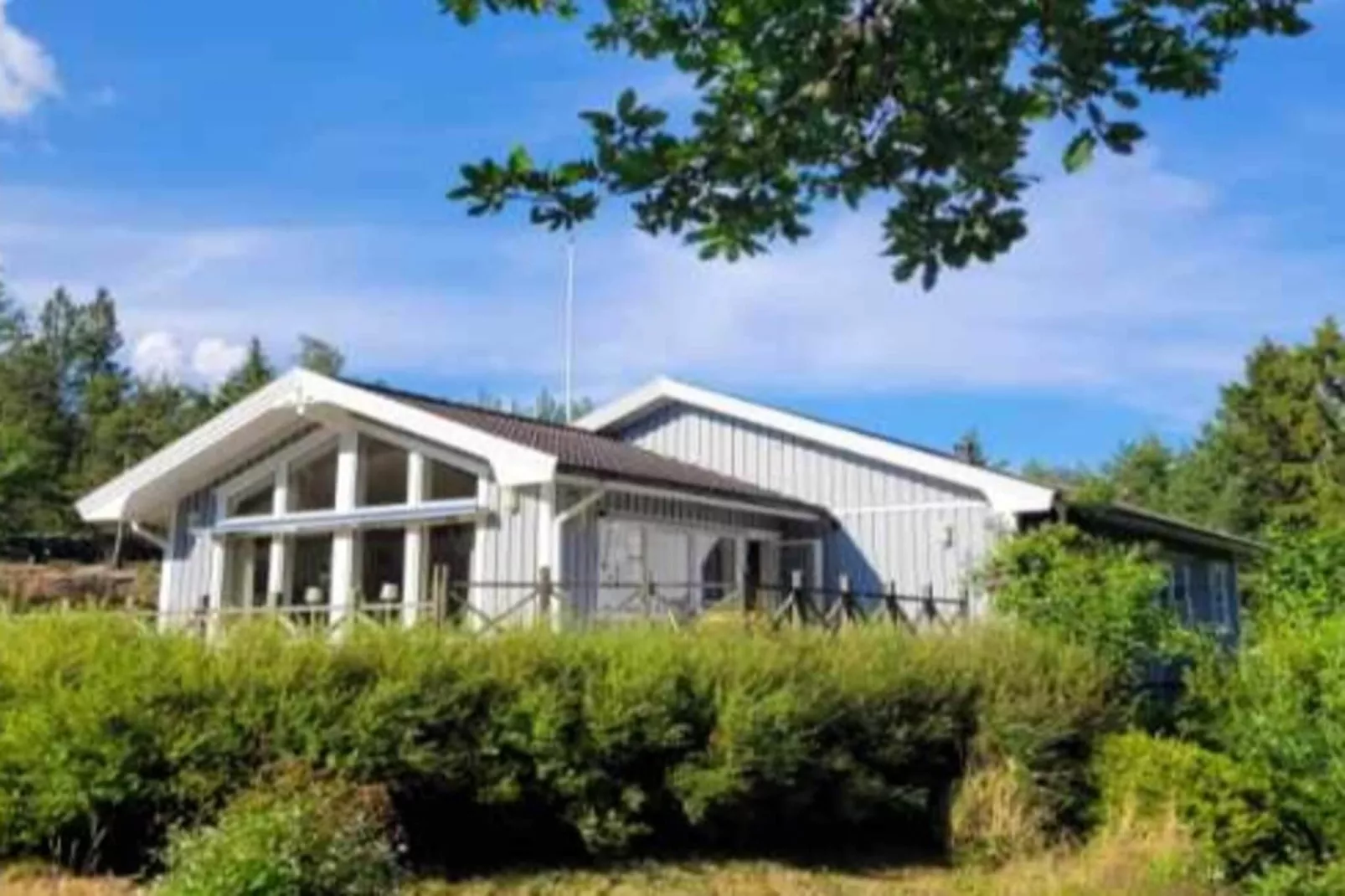 4 etoiles maison de vacances a HENÅN
