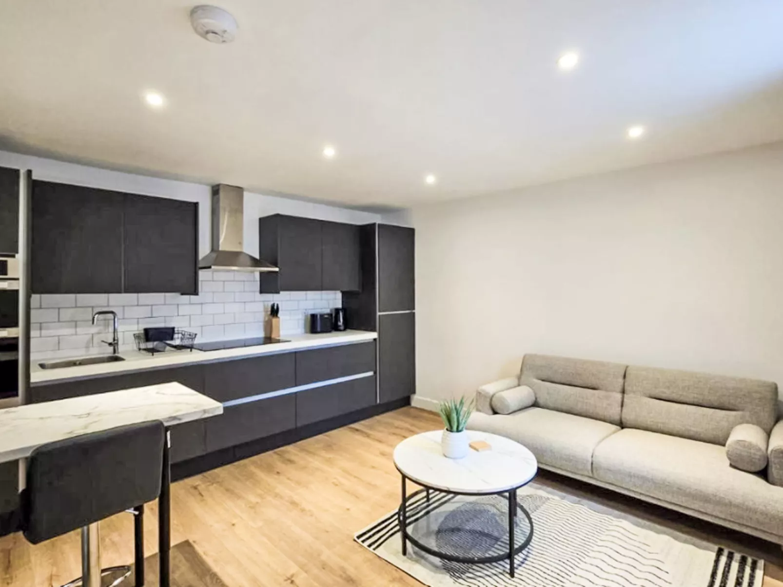 Fishertown Apartment 1st Floor