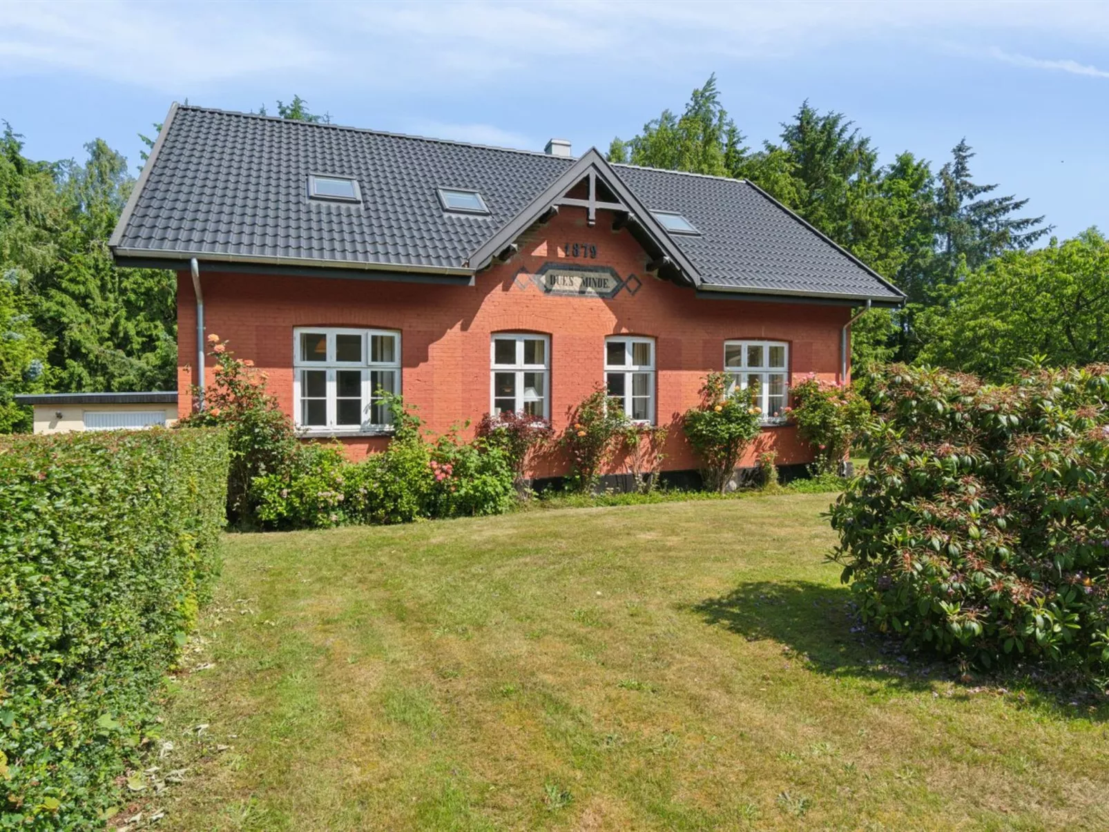 "Marit" - 1.5km from the sea
