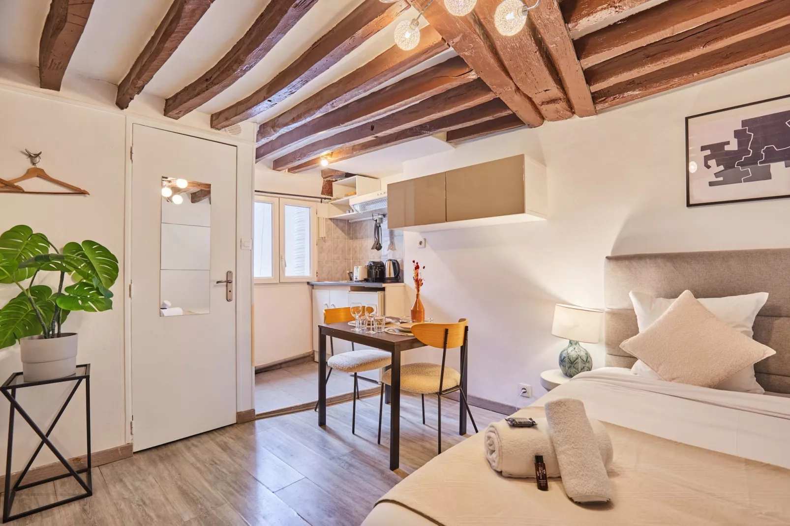 POISSONIERE STUDIO