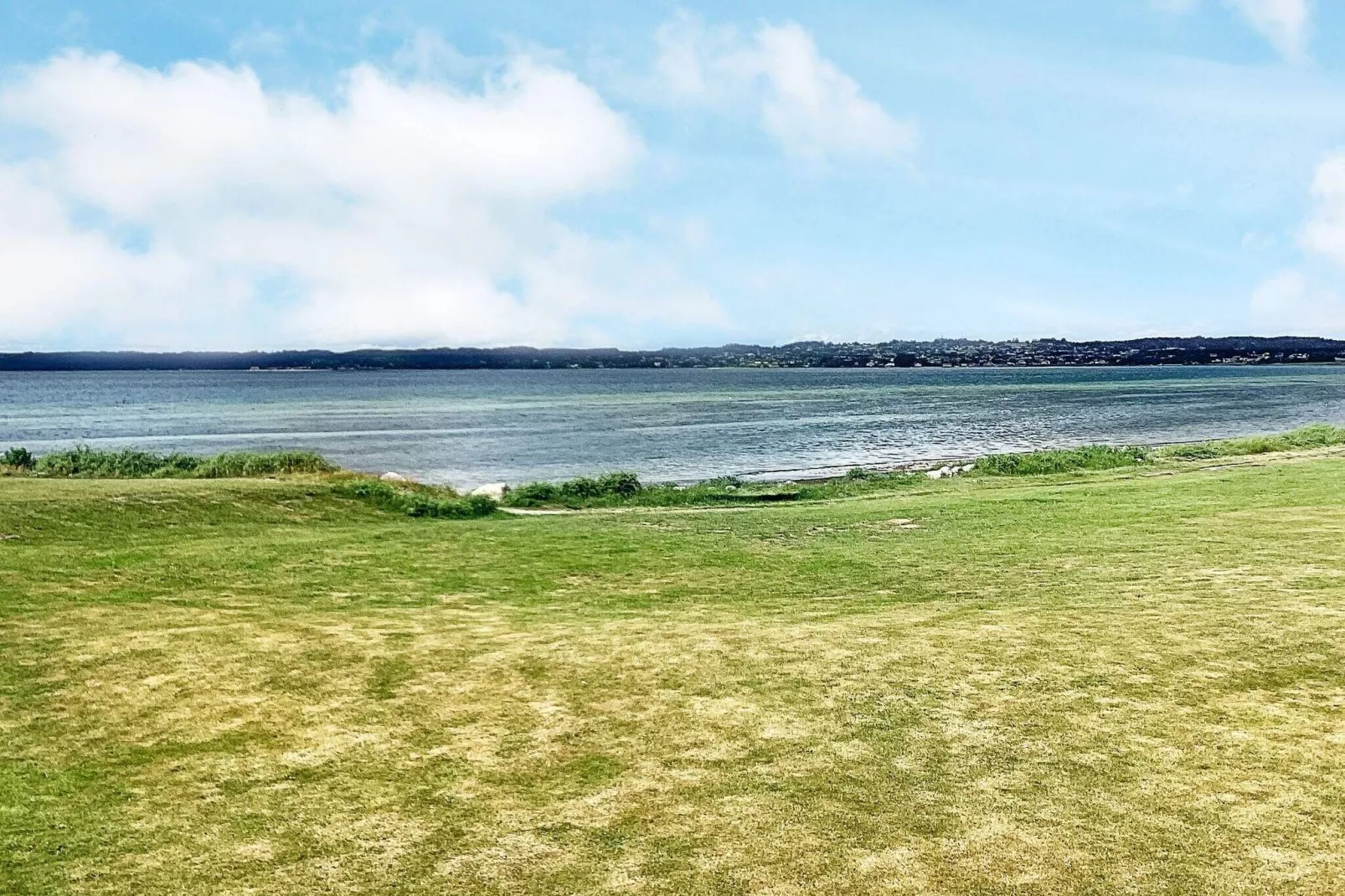 Helle Ferienwohnung am Meer in Ebeltoft