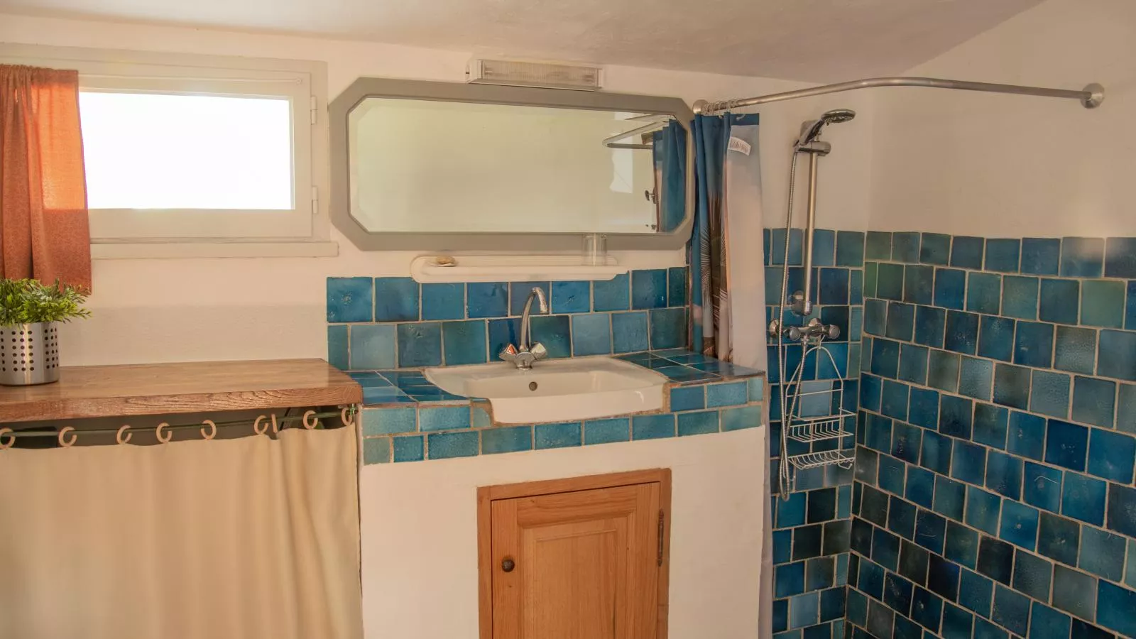 La Bergerie-Bathroom
