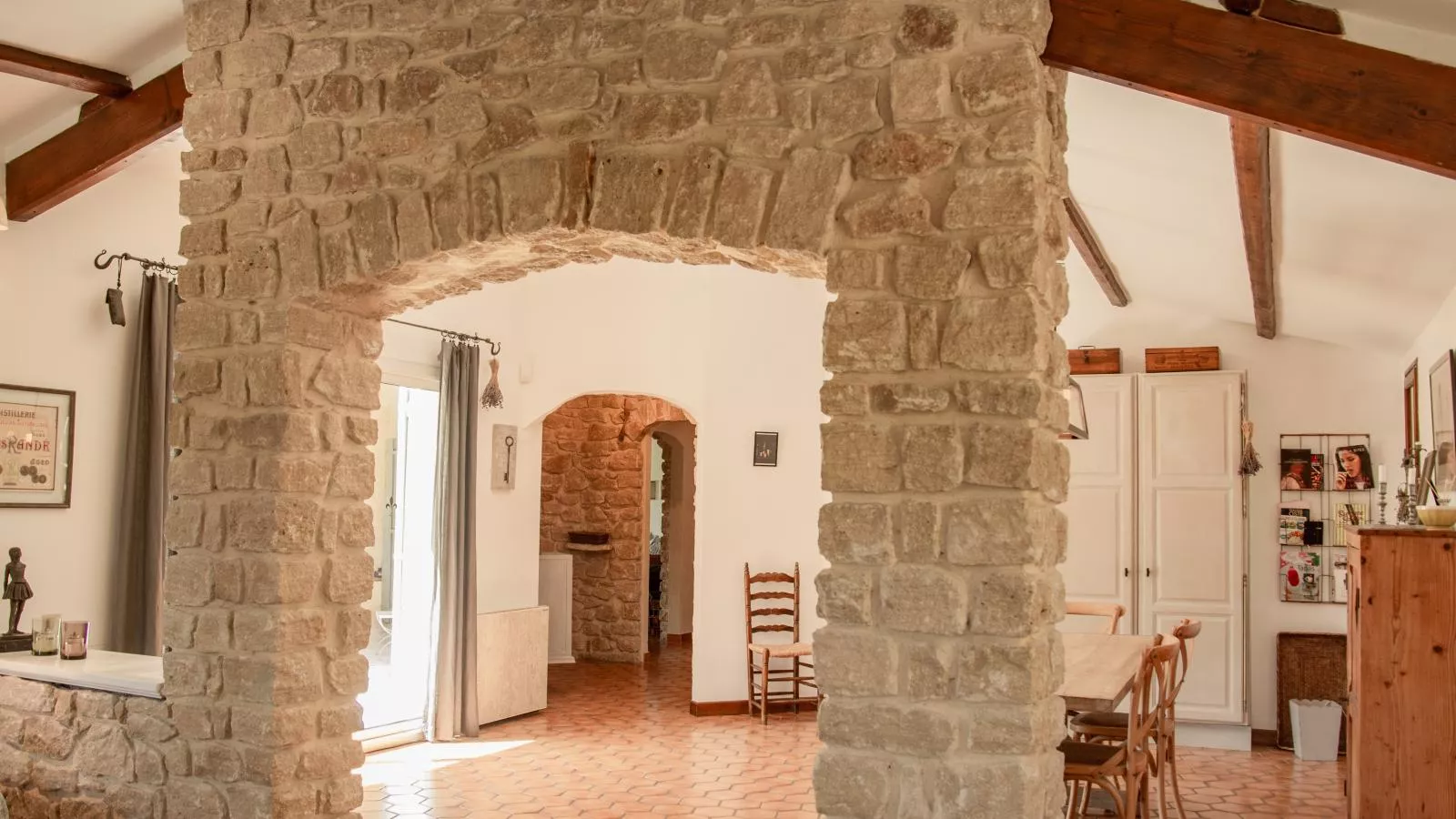Le Mas Romarin-Living room