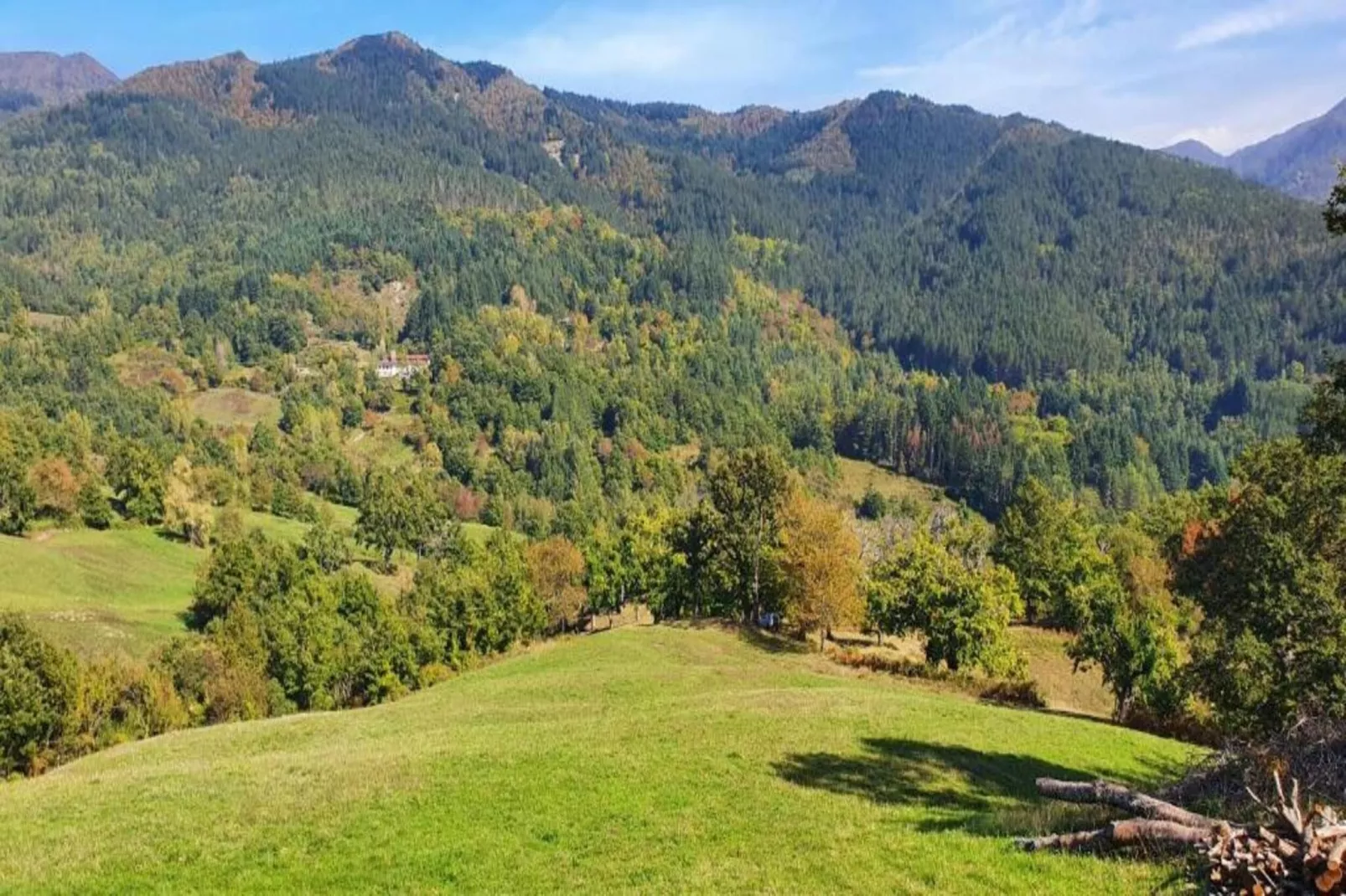 Le Paradis et Espace-Areas within 20km in summer