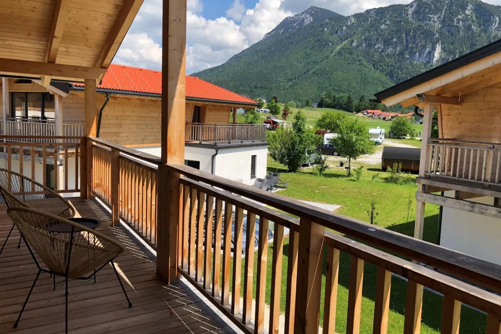 Inzell Chalets-Terrasse / balcon