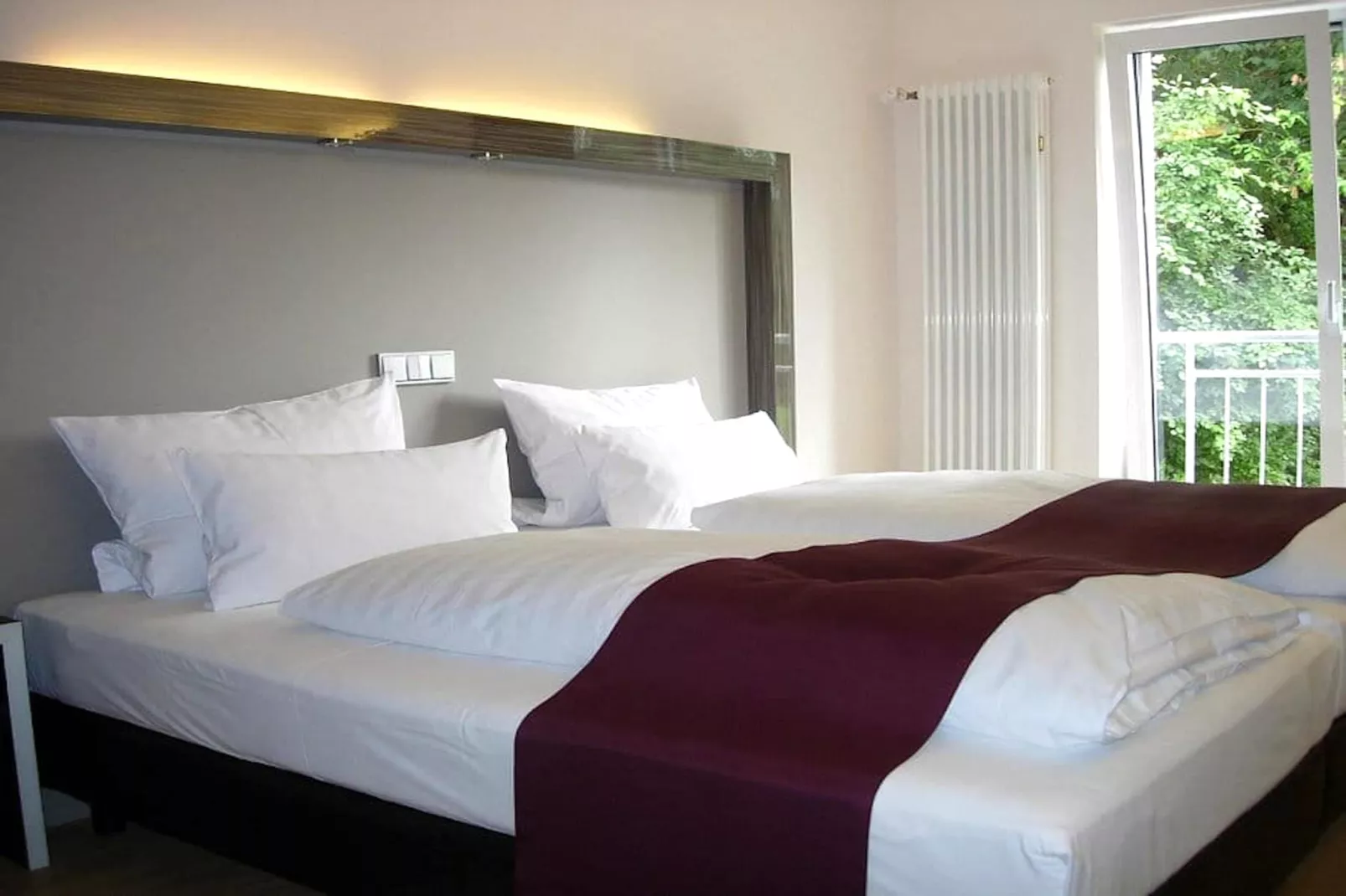 Kispet zwei Doppelzimmer Oberhausen-Bedroom