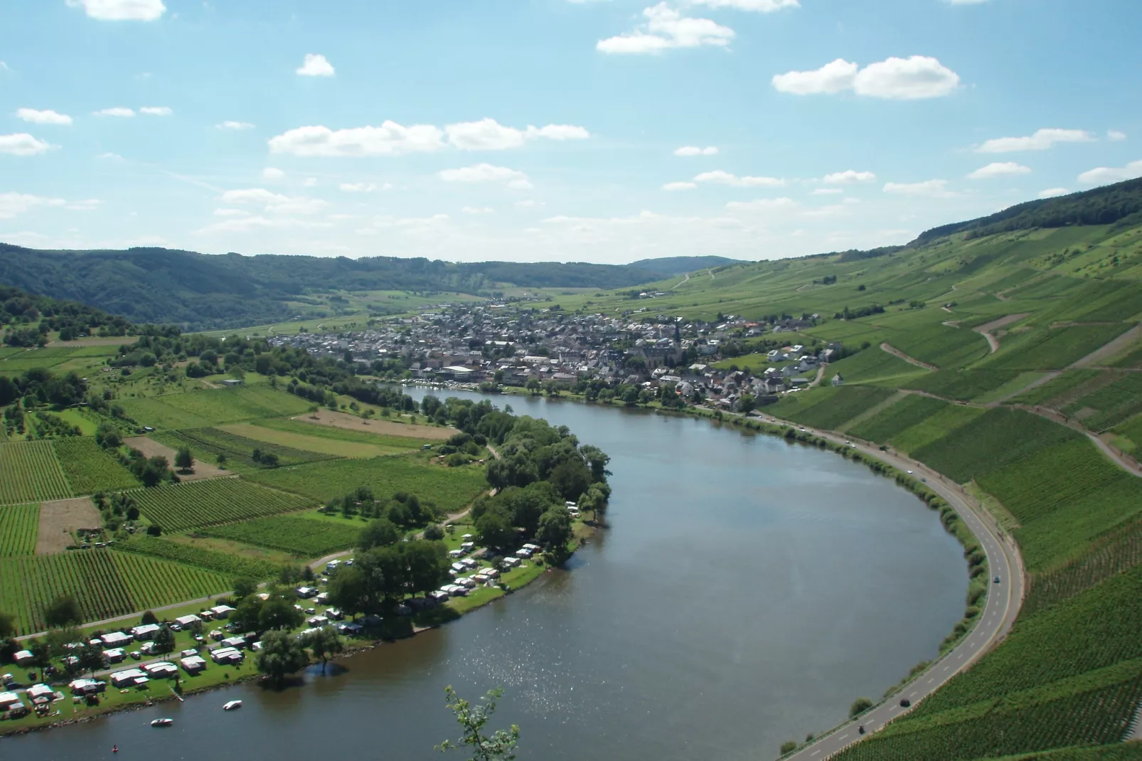 Weingut Kirch-Areas within 1km in summer