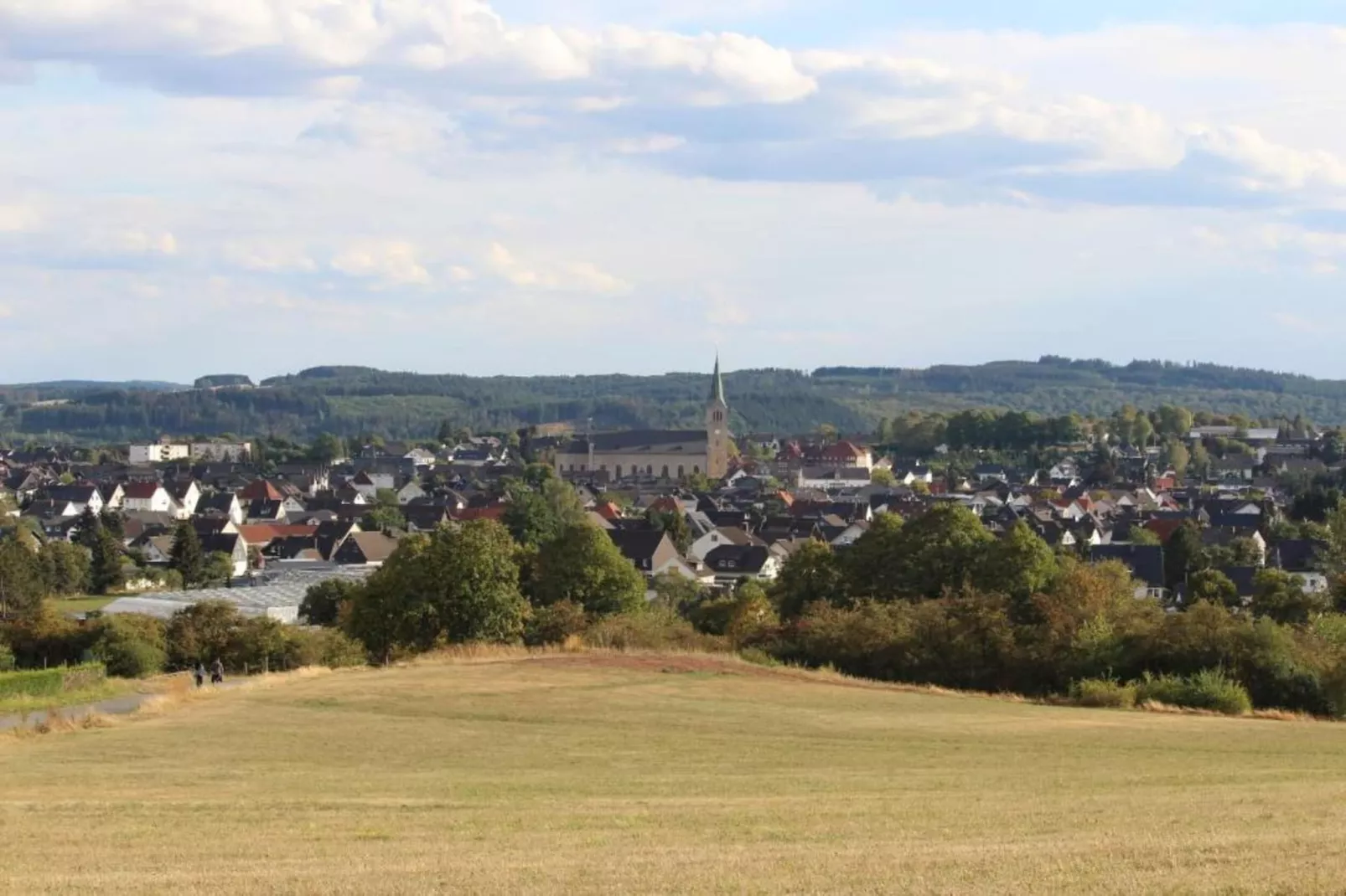 Grabenhaus-Areas within 5km in summer