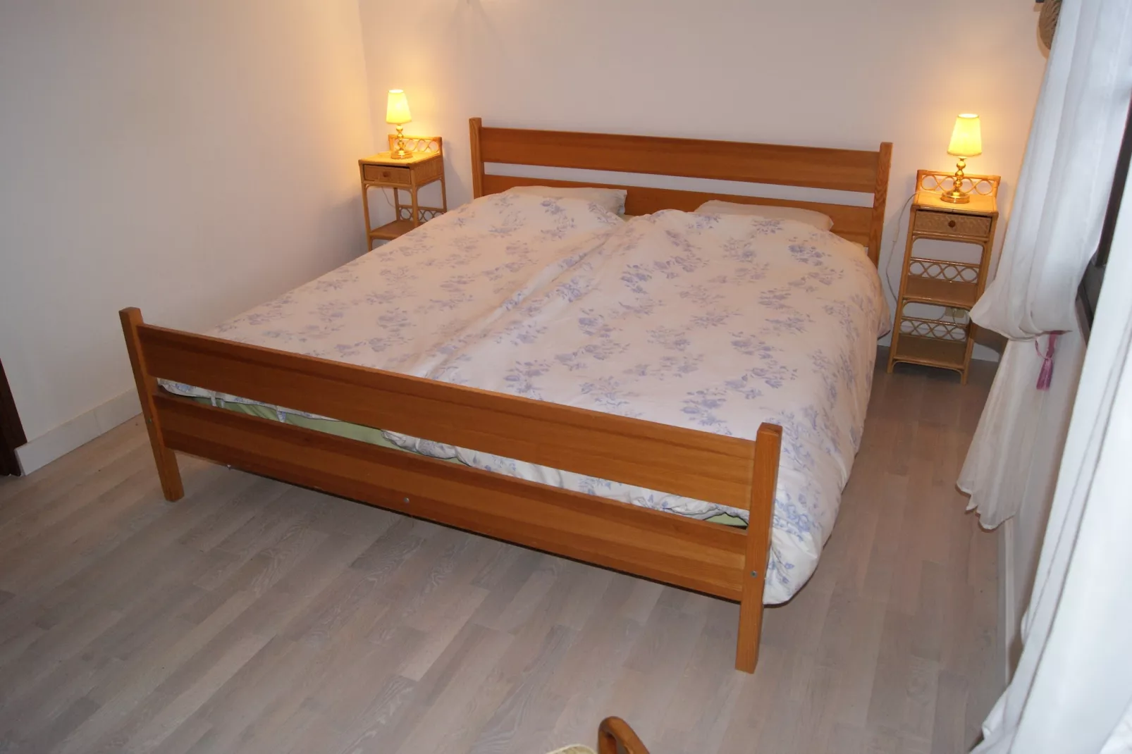 Scotties Castle-Bedroom