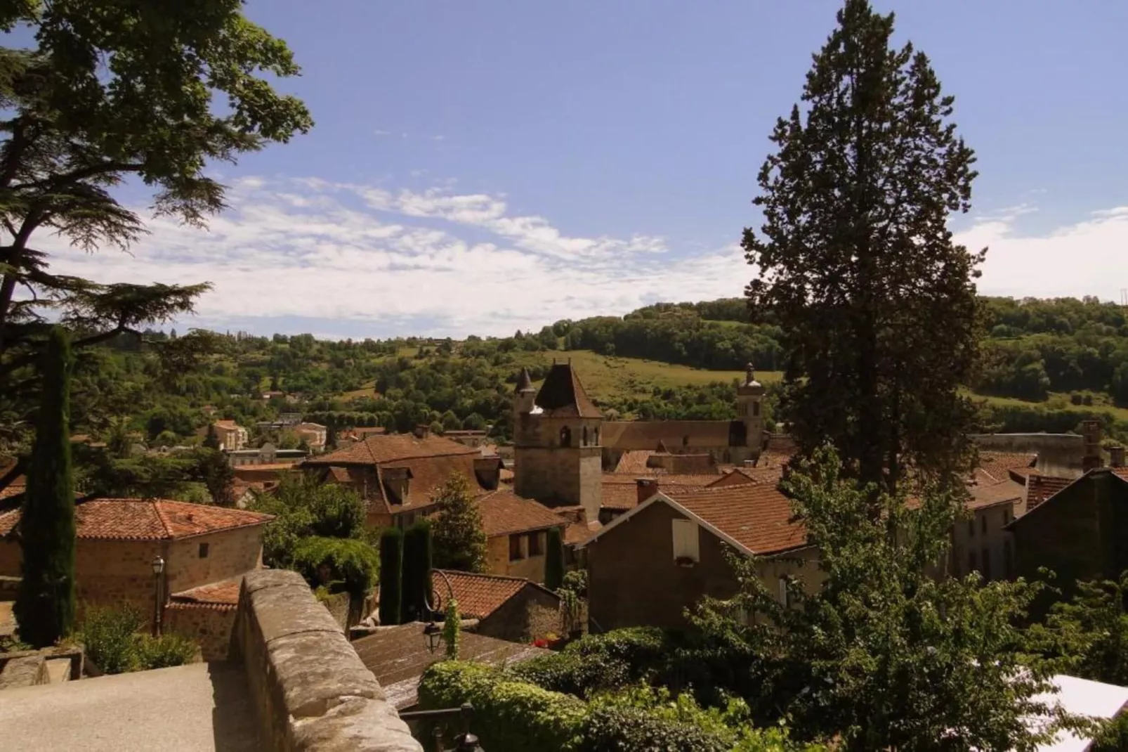 Le Lac Bleu-Areas within 20km in summer