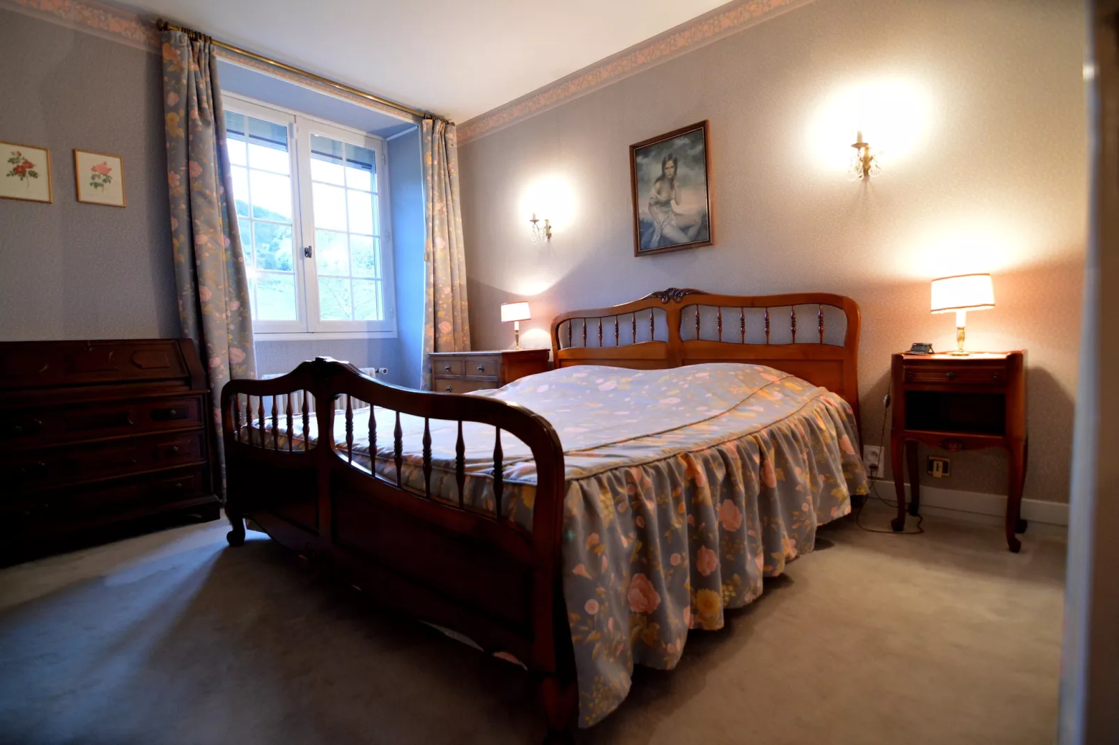 La Burgunde-Bedroom
