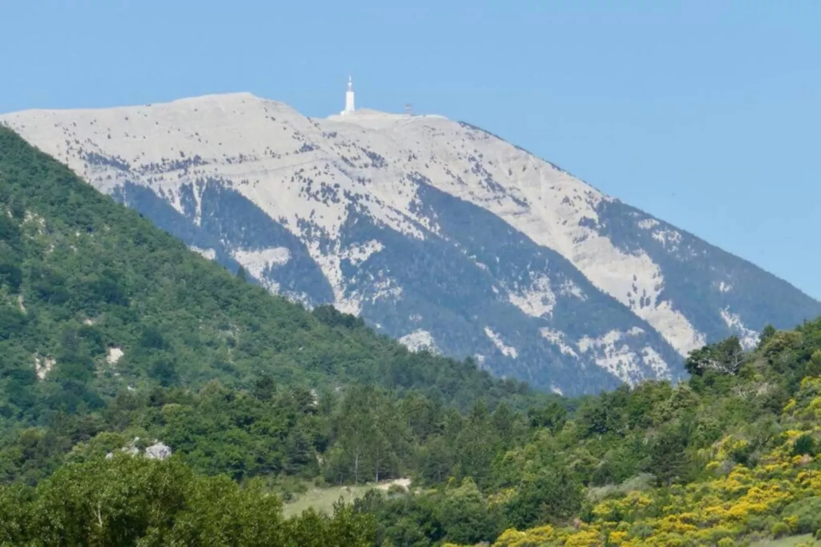 Au château près du Ventoux V-Areas within 5km in summer