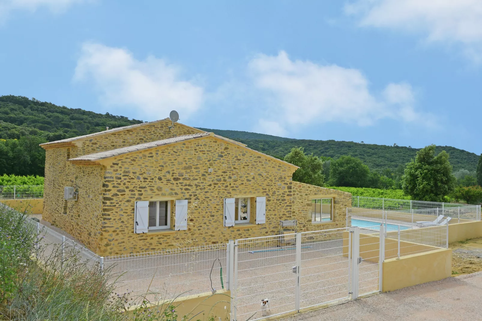 Le Mas-Exterior in summer