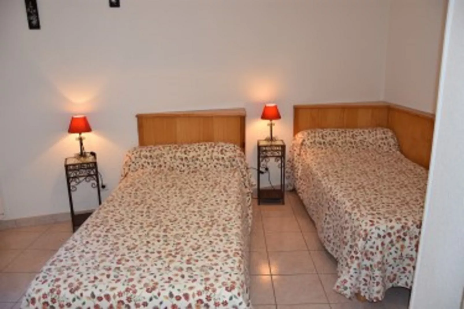 LA MAISON DE VILLAGE-Bedroom