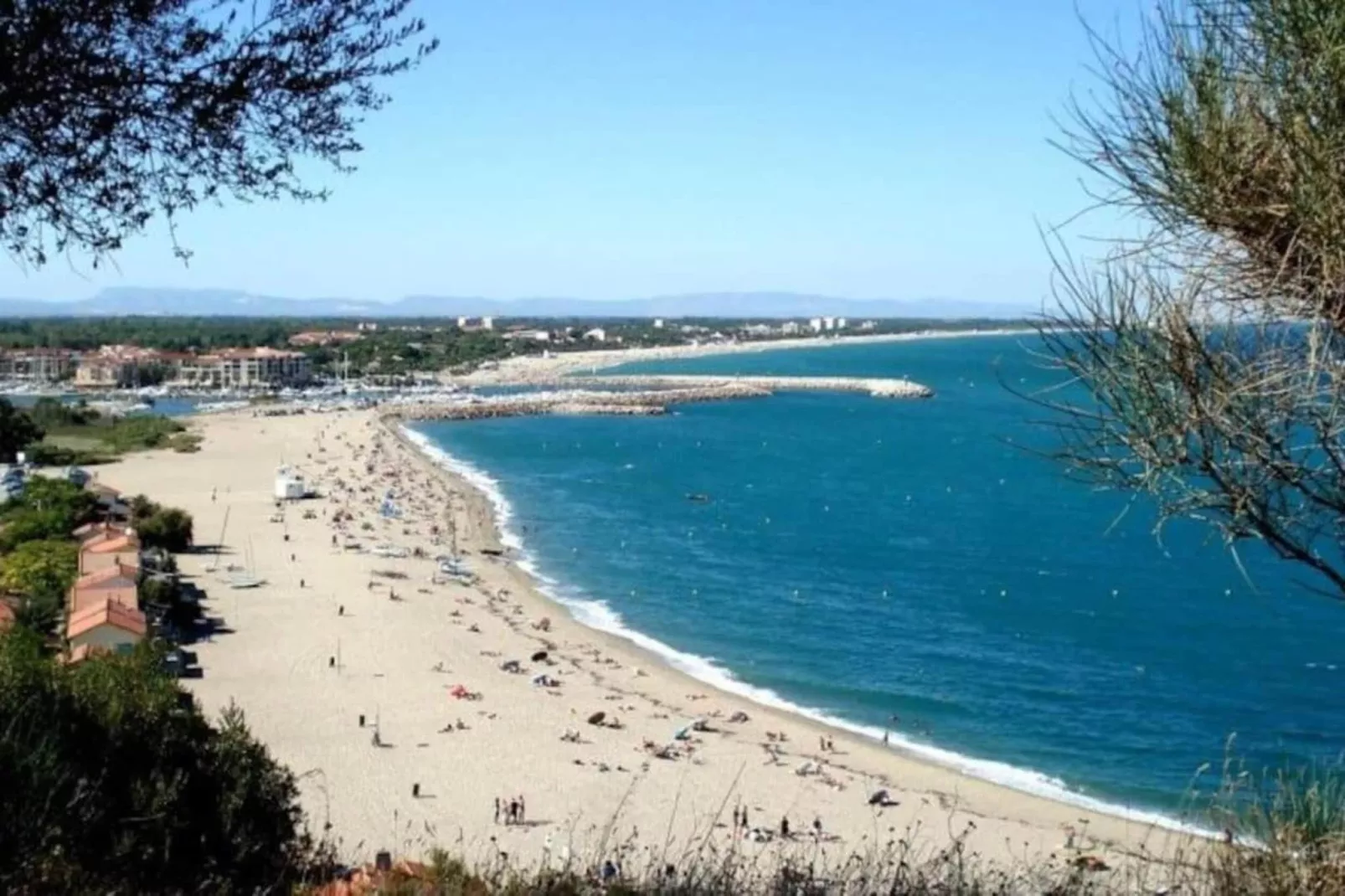 La maison Mer et Thermes-Zones été à 20 km